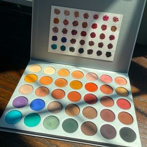 OG Jaclyn Hill x Morphe palette - First launch!